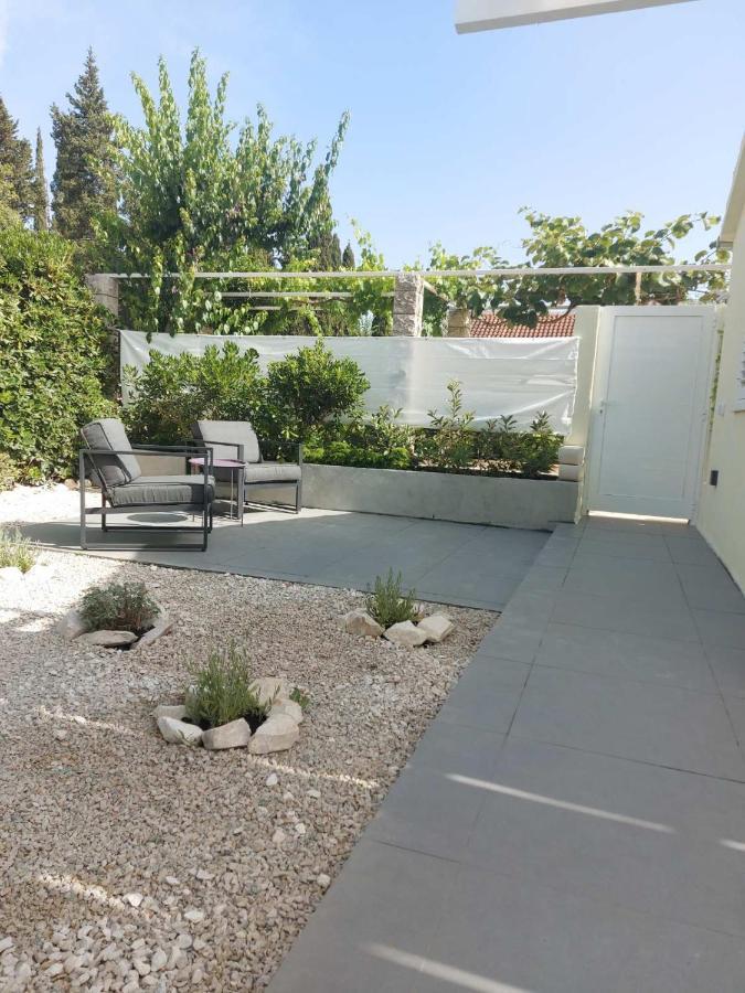 Apartman Lucija กอร์จูลา ภายนอก รูปภาพ