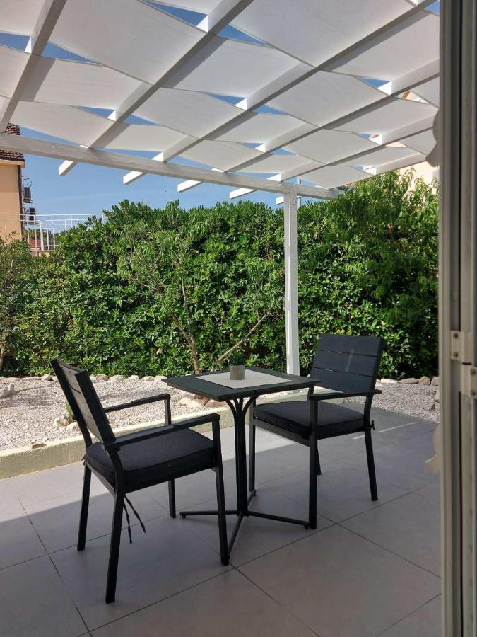 Apartman Lucija กอร์จูลา ภายนอก รูปภาพ