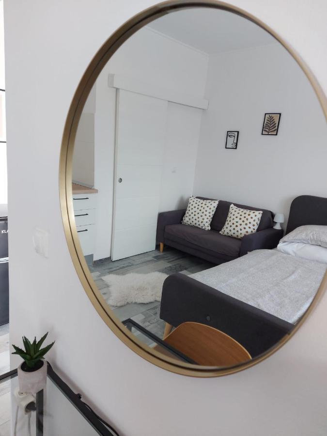 Apartman Lucija กอร์จูลา ภายนอก รูปภาพ