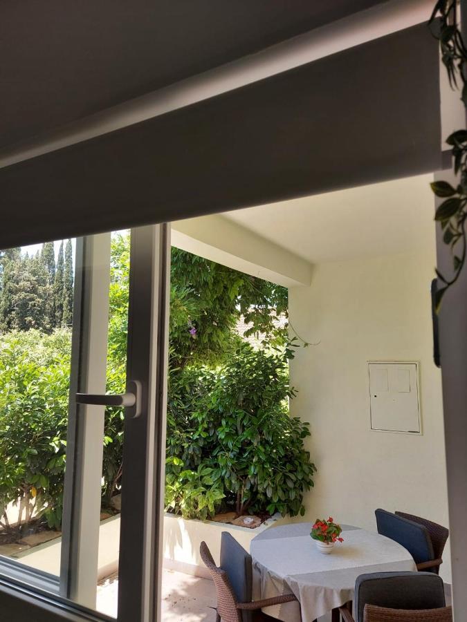 Apartman Lucija กอร์จูลา ภายนอก รูปภาพ