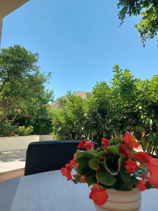 Apartman Lucija กอร์จูลา ภายนอก รูปภาพ